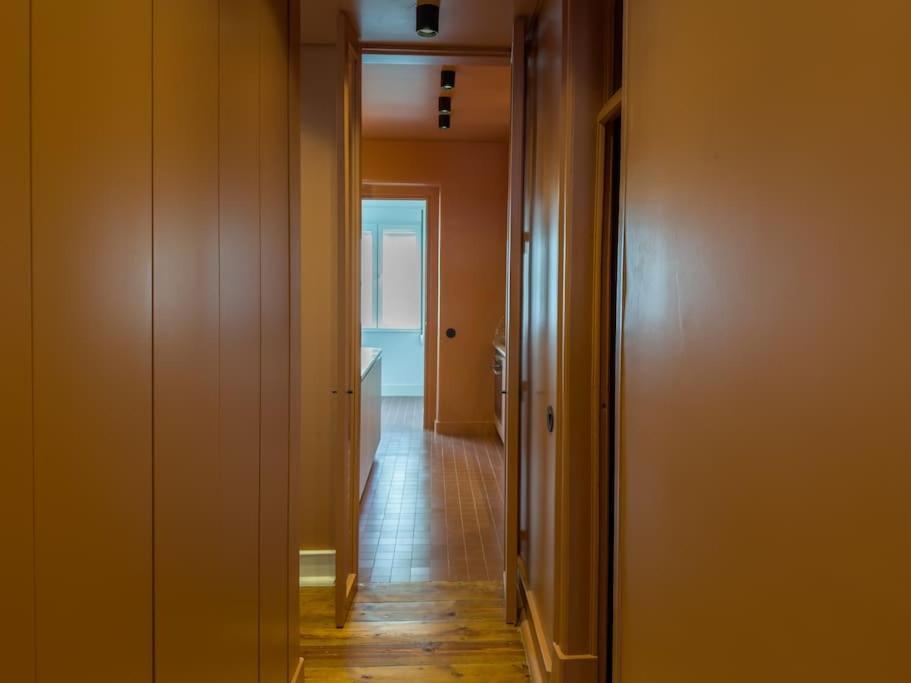 Alvalade 58 - Charming 2 Bedroom Apartment With Ac Near The Airport And City Center ลิสบอน ภายนอก รูปภาพ