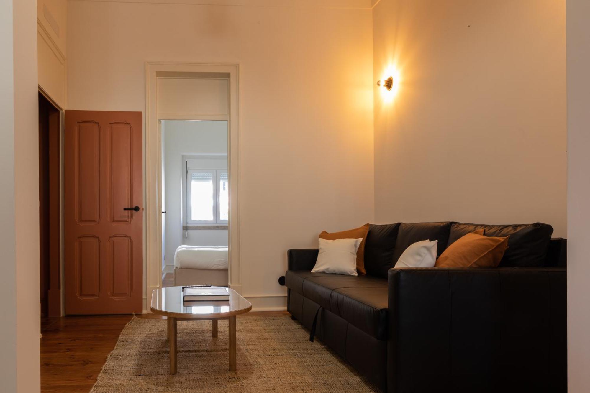 Alvalade 58 - Charming 2 Bedroom Apartment With Ac Near The Airport And City Center ลิสบอน ภายนอก รูปภาพ
